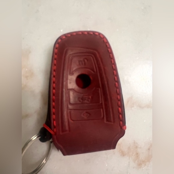 Tan Leather Embossed BMW Key Fob Holder Keychain Case - Picture 2 of 4